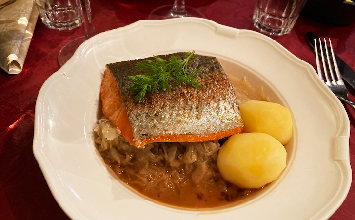 マスのシュークルート